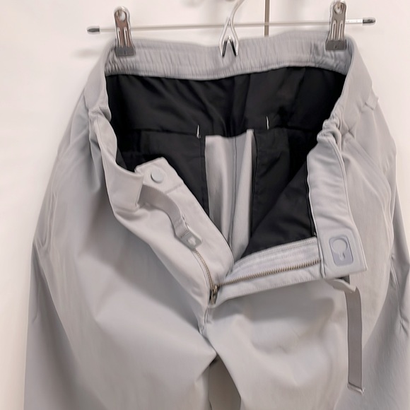 Lululemon cargo pants - Picture 12 of 12